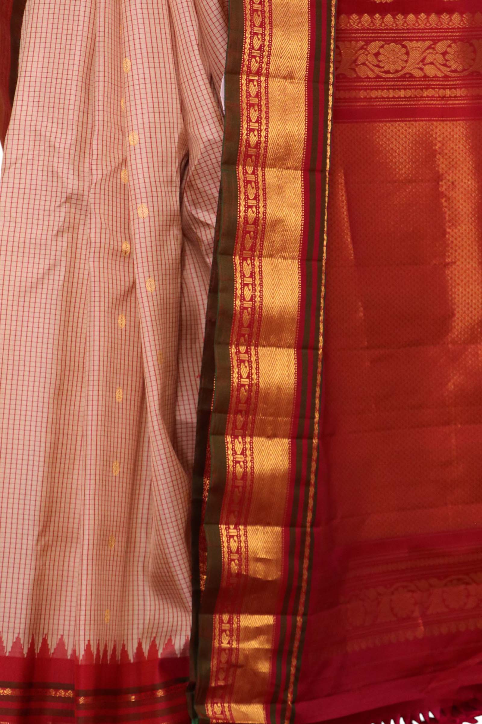 Exclusive Pure Gadwal Silk Saree AL212576